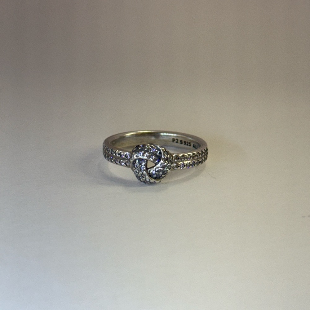 Elegant Silver Knot Ring